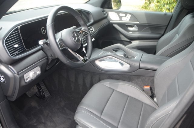 2025 Mercedes-Benz GLE GLE 350 4MATIC® AMG® Sport (MSRP $74,240)