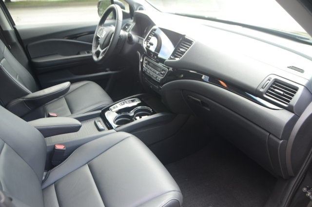 2022 Honda Pilot Touring 7-Passenger