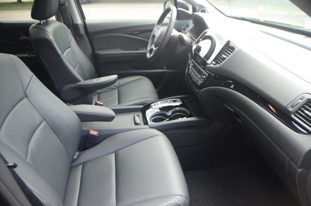 2022 Honda Pilot Touring 7-Passenger