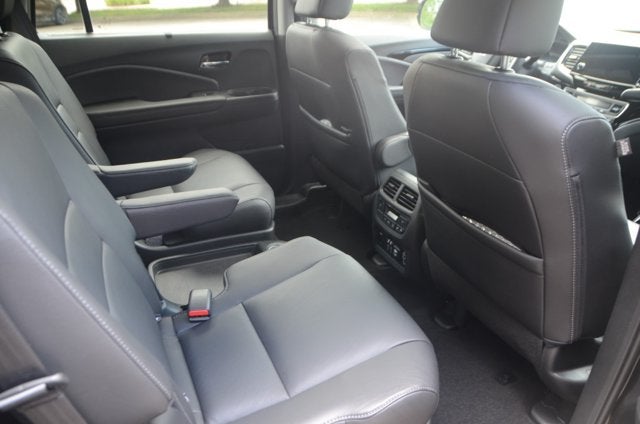 2022 Honda Pilot Touring 7-Passenger