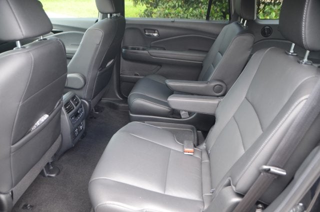 2022 Honda Pilot Touring 7-Passenger