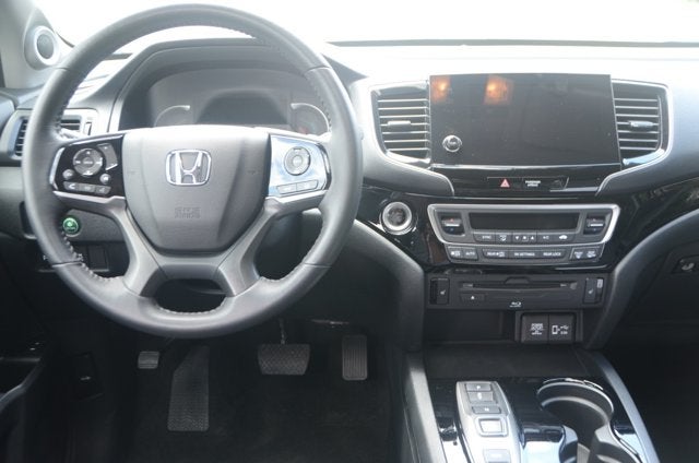 2022 Honda Pilot Touring 7-Passenger