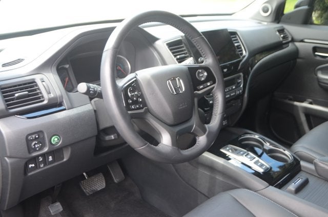 2022 Honda Pilot Touring 7-Passenger