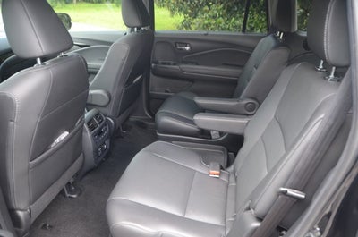 2022 Honda Pilot Touring 7-Passenger