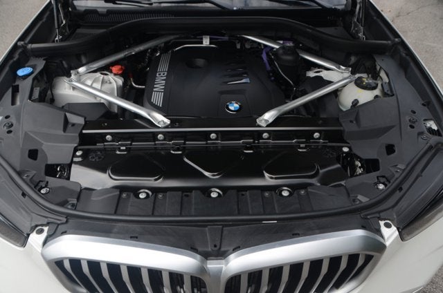 2026 BMW X5 sDrive40i (MSRP $73,850)