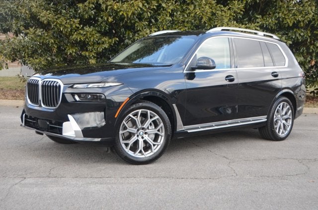 2025 BMW X7 xDrive40i (MSRP $90,200)