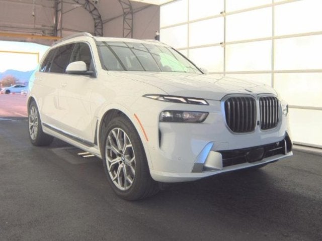 2025 BMW X7 xDrive40i (MSRP $90,600)