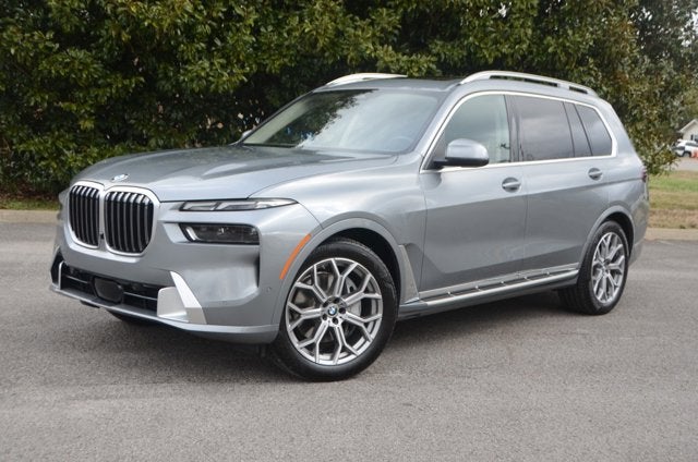 2025 BMW X7 xDrive40i (MSRP $90,200)