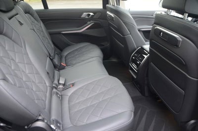 2025 BMW X7 xDrive40i (MSRP $90,200)