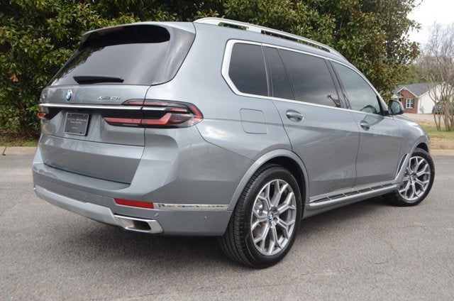2025 BMW X7 xDrive40i (MSRP $90,200)
