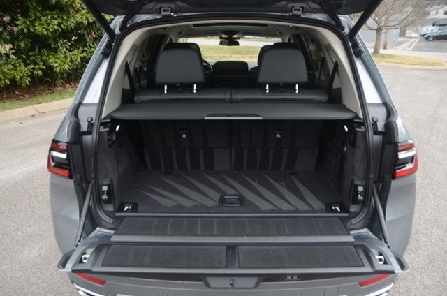 2025 BMW X7 xDrive40i (MSRP $90,200)