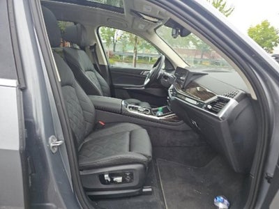 2025 BMW X7 xDrive40i (MSRP $90,200)