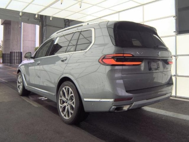2025 BMW X7 xDrive40i (MSRP $90,200)