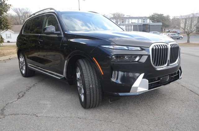 2025 BMW X7 xDrive40i (MSRP $90,600)