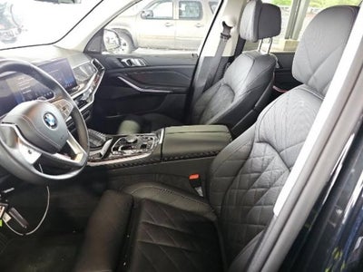 2025 BMW X7 xDrive40i (MSRP $90,600)