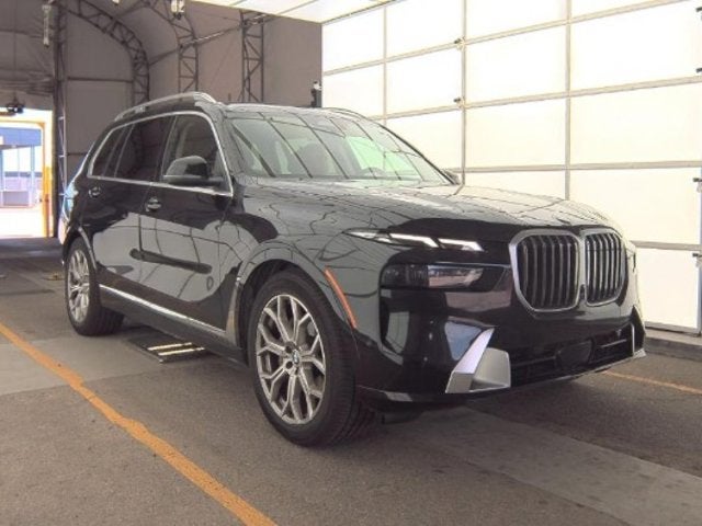 2025 BMW X7 xDrive40i (MSRP $90,600)