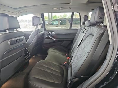 2025 BMW X7 xDrive40i (MSRP $90,600)