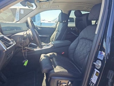 2025 BMW X7 xDrive40i (MSRP $90,225)