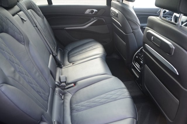 2025 BMW X7 xDrive40i (MSRP $90,200)
