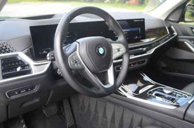 2025 BMW X7 xDrive40i (MSRP $90,200)
