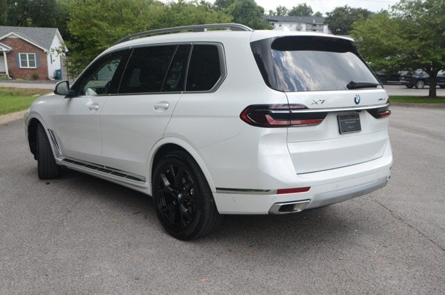 2025 BMW X7 xDrive40i (MSRP $90,600)