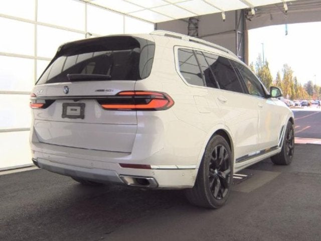 2025 BMW X7 xDrive40i (MSRP $90,600)