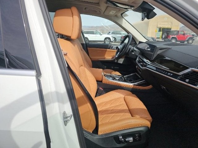 2025 BMW X7 xDrive40i (MSRP $90,600)