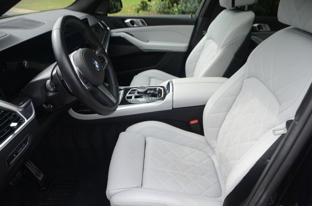 2026 BMW X7 xDrive40i M-Sport (MSRP $96,950)