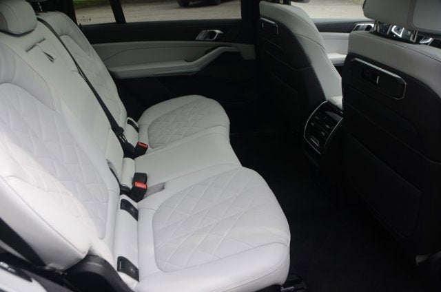 2026 BMW X7 xDrive40i M-Sport (MSRP $96,950)