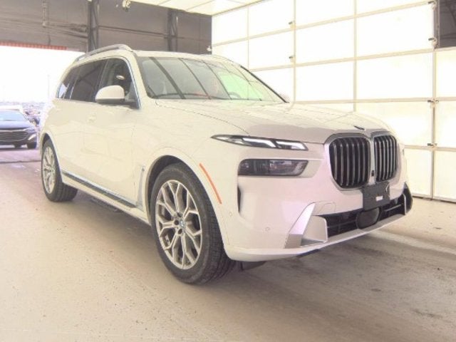 2026 BMW X7 xDrive40i (MSRP $92,700)