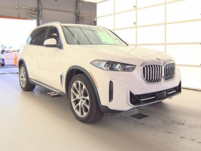 2026 BMW X5 xDrive40i (MSRP $75,050)