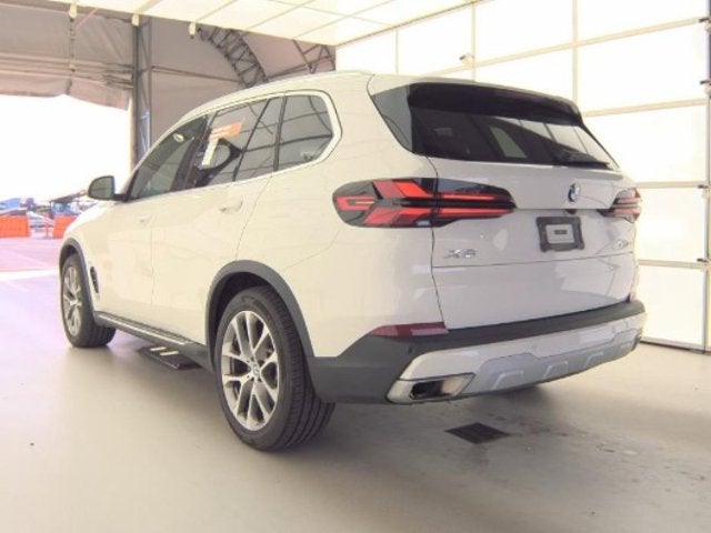 2026 BMW X5 xDrive40i (MSRP $75,050)