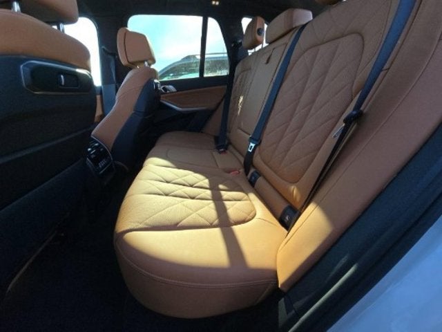 2026 BMW X5 xDrive40i (MSRP $75,050)