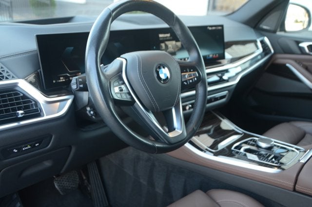 2025 BMW X5 xDrive40i (MSRP $74,125)