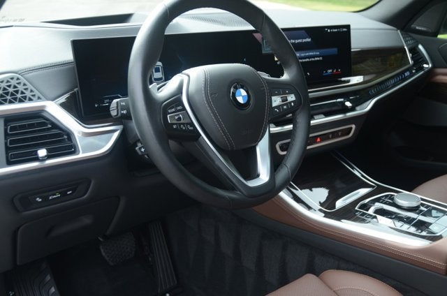 2026 BMW X5 xDrive40i (MSRP $76,100)