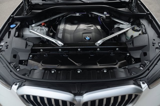2026 BMW X5 xDrive40i (MSRP $76,100)