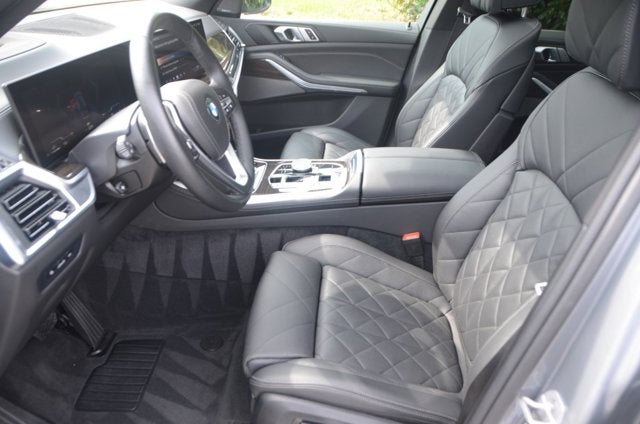 2024 BMW X5 xDrive40i (MSRP $75,095)