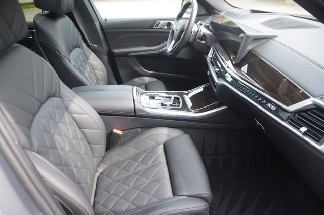 2024 BMW X5 xDrive40i (MSRP $75,095)