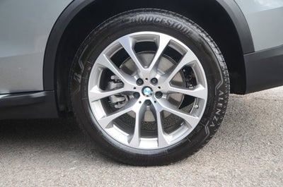 2024 BMW X5 xDrive40i (MSRP $75,095)