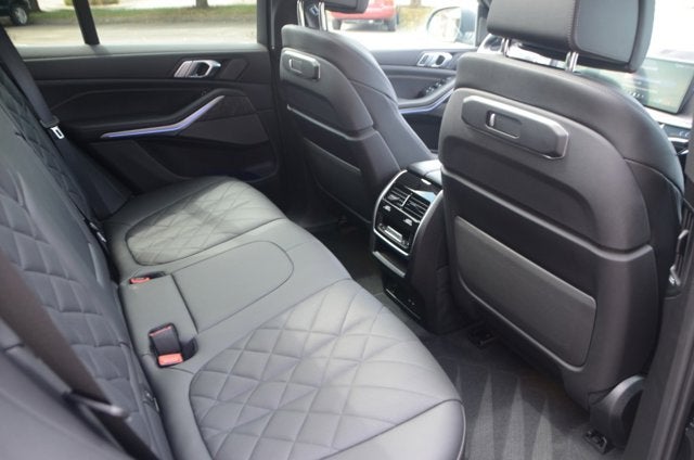 2025 BMW X5 xDrive40i (MSRP $74,725)