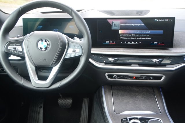 2025 BMW X5 xDrive40i (MSRP $74,725)
