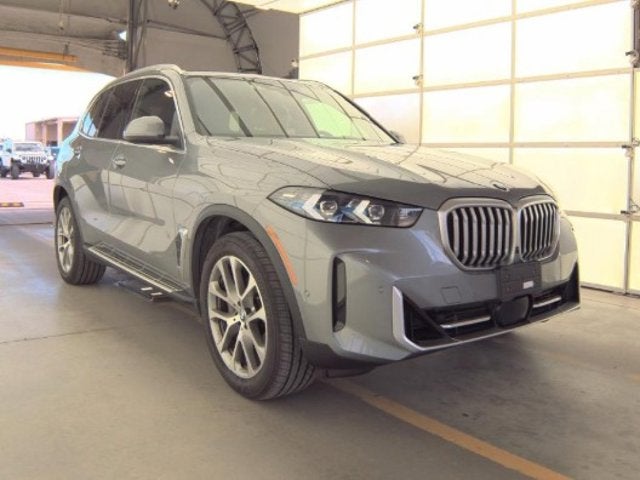 2026 BMW X5 xDrive40i (MSRP $76,800)