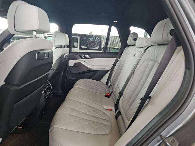 2026 BMW X5 xDrive40i (MSRP $76,800)