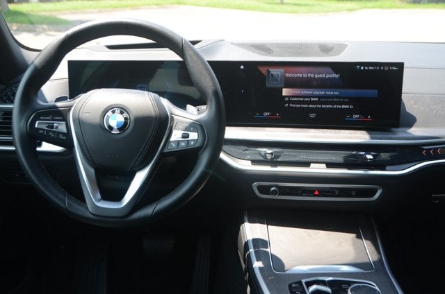 2026 BMW X5 xDrive40i (MSRP $77,700)