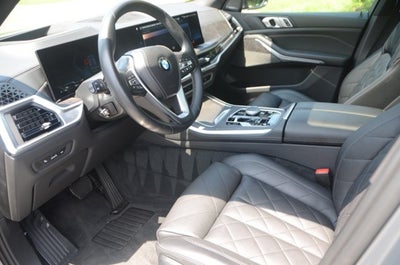 2026 BMW X5 xDrive40i (MSRP $77,700)