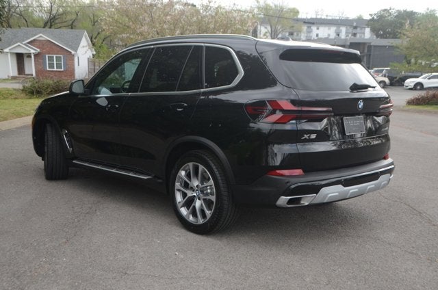 2026 BMW X5 xDrive40i (MSRP $77,000)