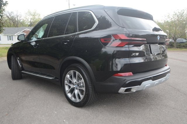2026 BMW X5 xDrive40i (MSRP $77,000)