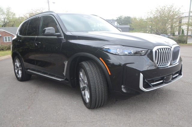 2026 BMW X5 xDrive40i (MSRP $77,000)