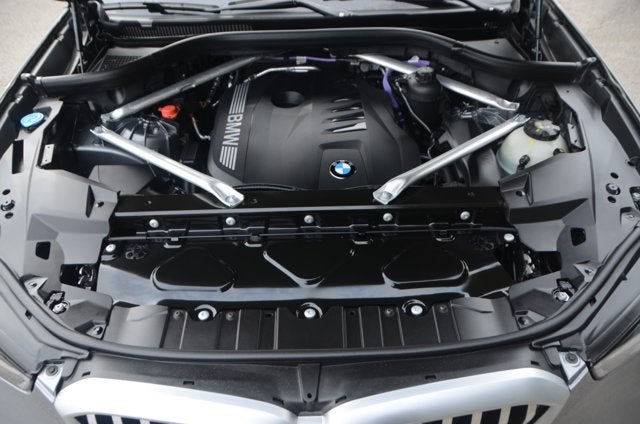 2026 BMW X5 xDrive40i (MSRP $75,700)
