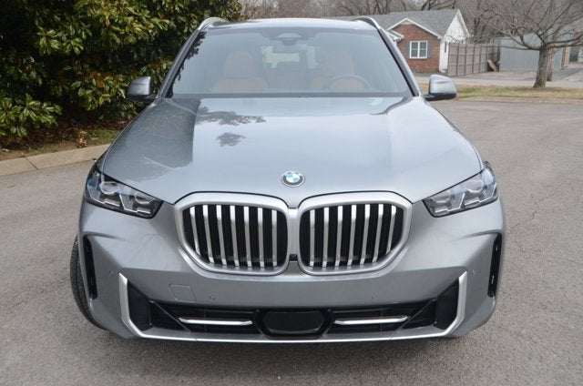 2026 BMW X5 xDrive40i (MSRP $75,700)